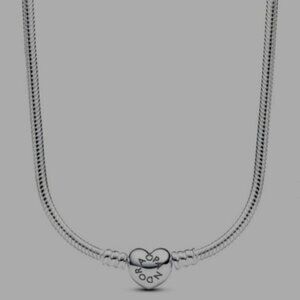 ✅Pandora Moments Heart Clasp Snake Chain Necklace